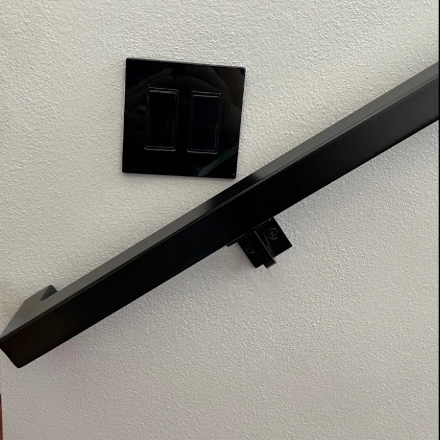 1.5"x1.5" Square Metal Handrail for Stairs RailCraft